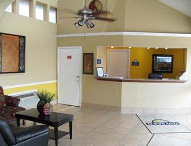 Days Inn By Wyndham San Antonio Splashtown/Att Center Exterior foto